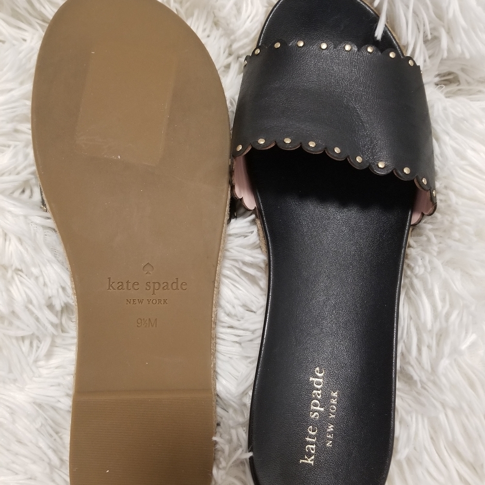 Sandal - Picture 3 of 4